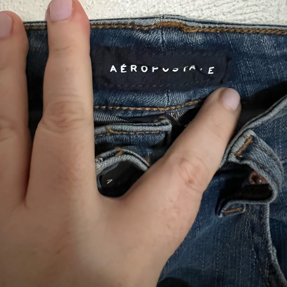 AEROPOSTALE Classic High Rise Jegging with Distressing Medium Wash Womens Sz 8 - Picture 3 of 6